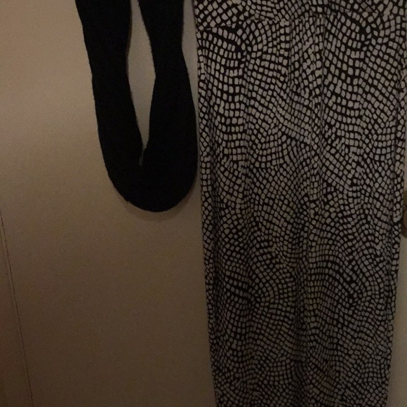 Mixed Use Sexy Dress - Picture 3 of 3